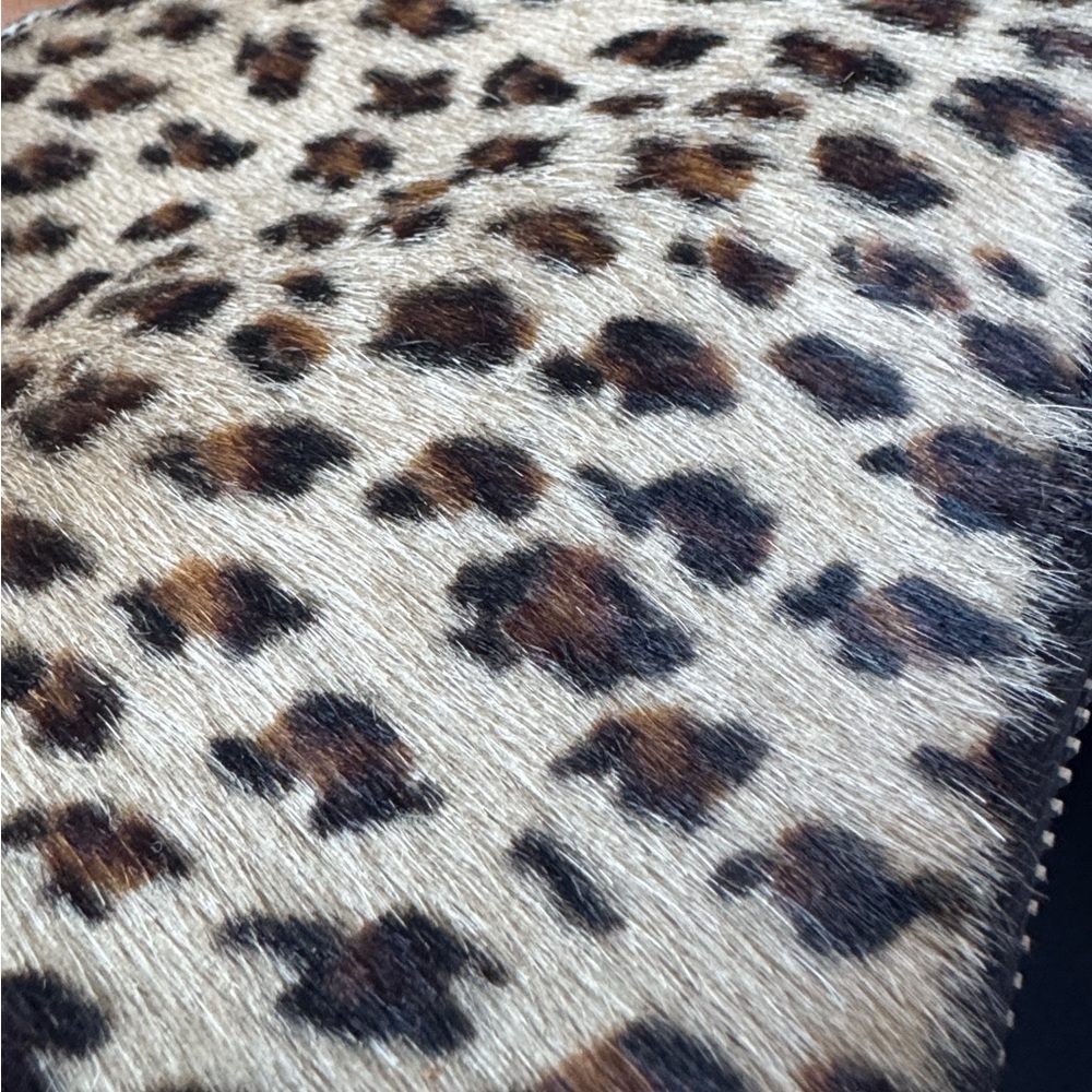 Y2K Neiman Marcus Leopard Print Crossbody Bag (Genuine Leather&Calf Hair) - Picture 5 of 5